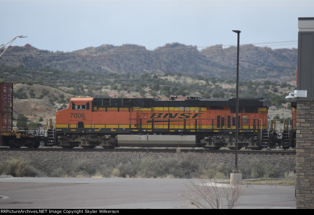 BNSF 7006